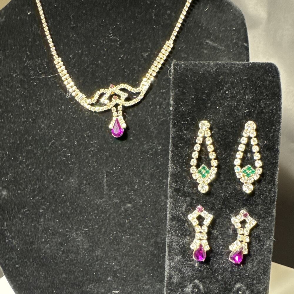 Vtg W LIND Rhinestone Demi Parure Necklace Earring Set Fuchsia Purple Green Lot